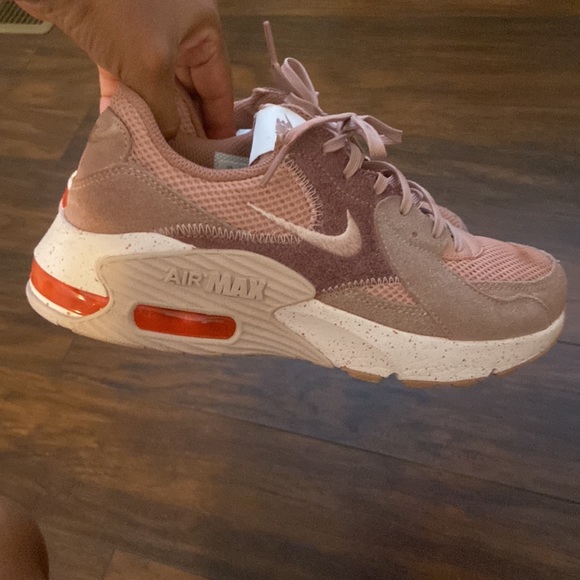 Pink Nike AirMax - Picture 5 of 7